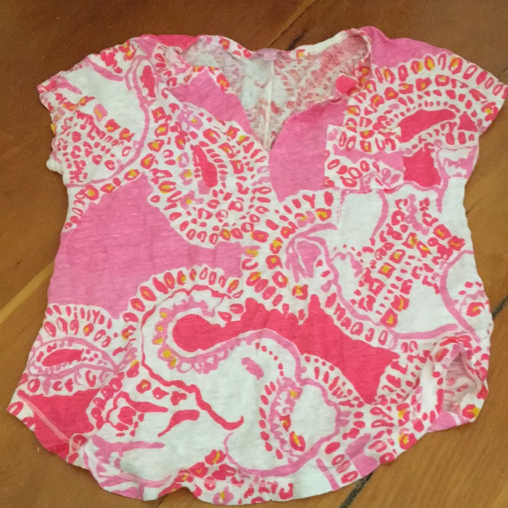 Lily Pulitzer tee